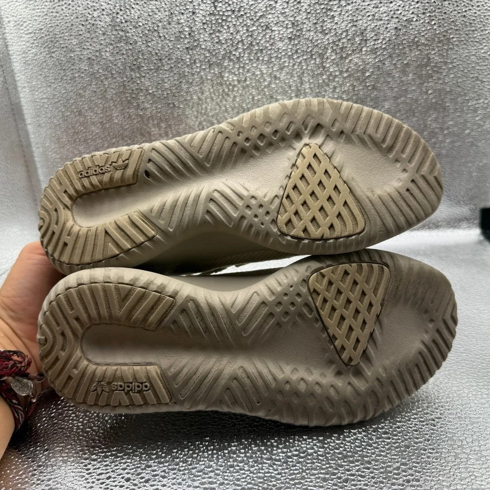 Size 5 Adidas Tubular Shadow Knit Beige Mens Trainers Athletic Shoes BB8877